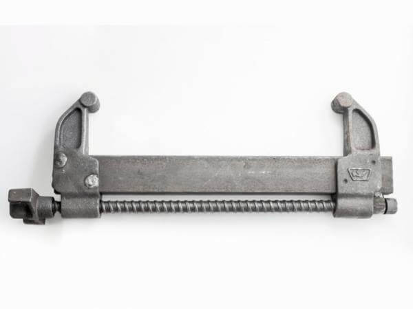 Замок удлиненный для опалубки